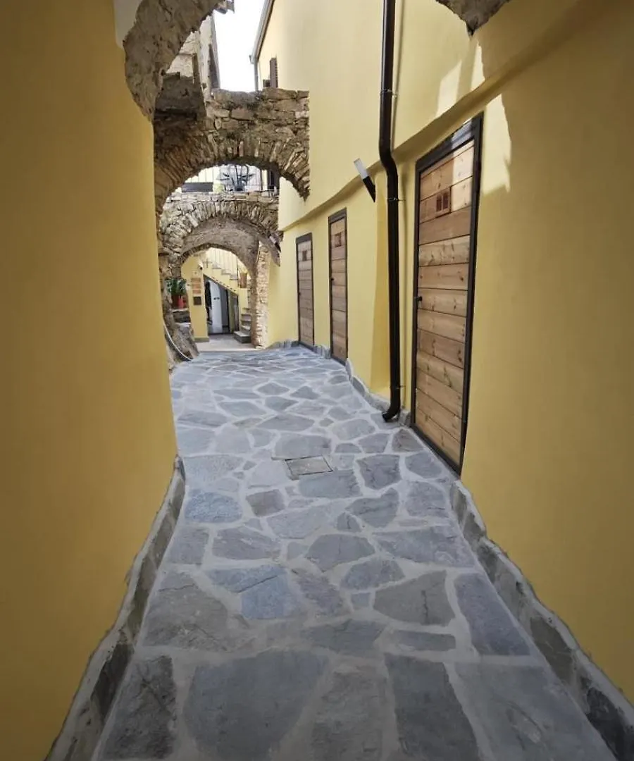Appartamento Nini Dachi Farm Marina dʼMarina dʼAndora
